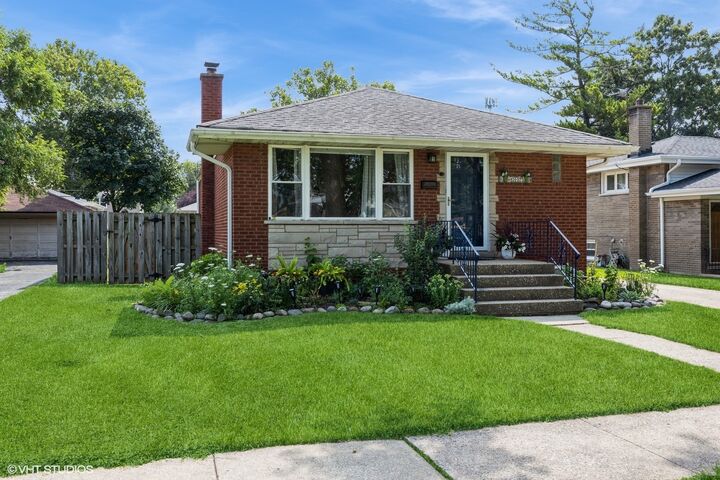 309 Newberry Avenue  La Grange Park IL 60526 photo