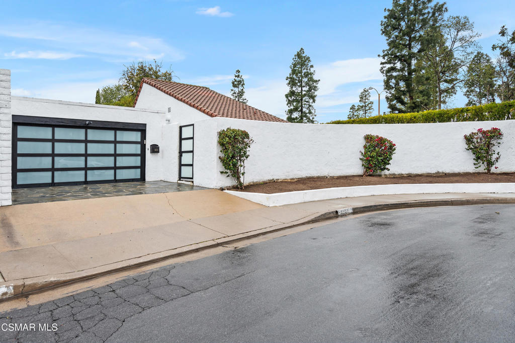 Property Photo: 4531 Coolhaven Court CA 91361