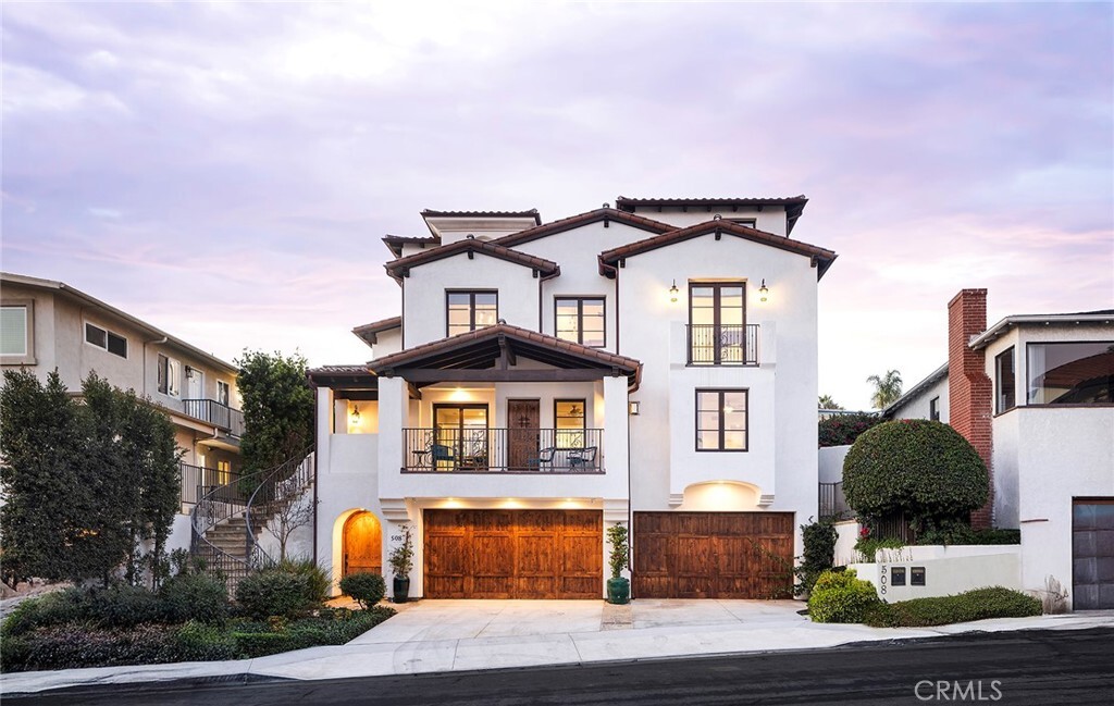 Property Photo:  508 Avenida Victoria  CA 92672 
