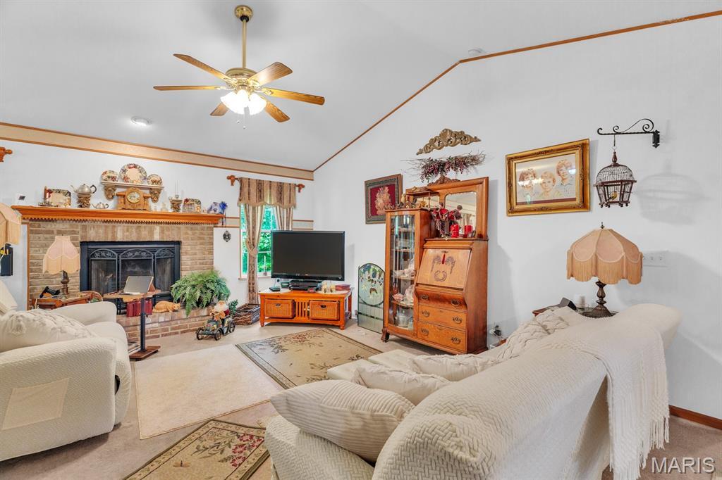 Property Photo:  190 Cindy Lane  MO 63389 