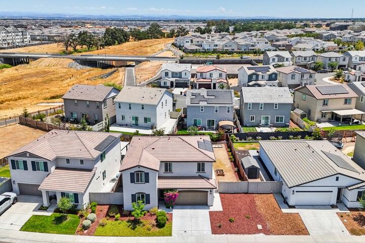 2088 Skipping Stone Way  Roseville CA 95747 photo