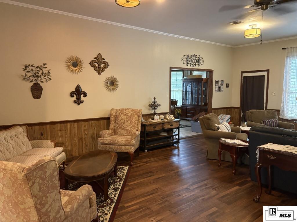 Property Photo: 308 Cheyenne Drive LA 71291