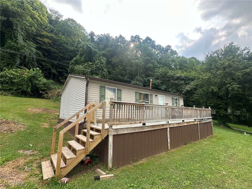 Property Photo: 6216 Elizabeth Pike WV 26143