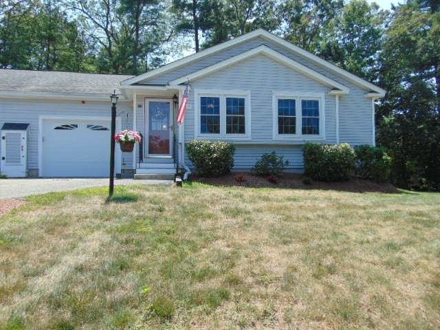 Property Photo: 37 Rainbow Drive NH 03053