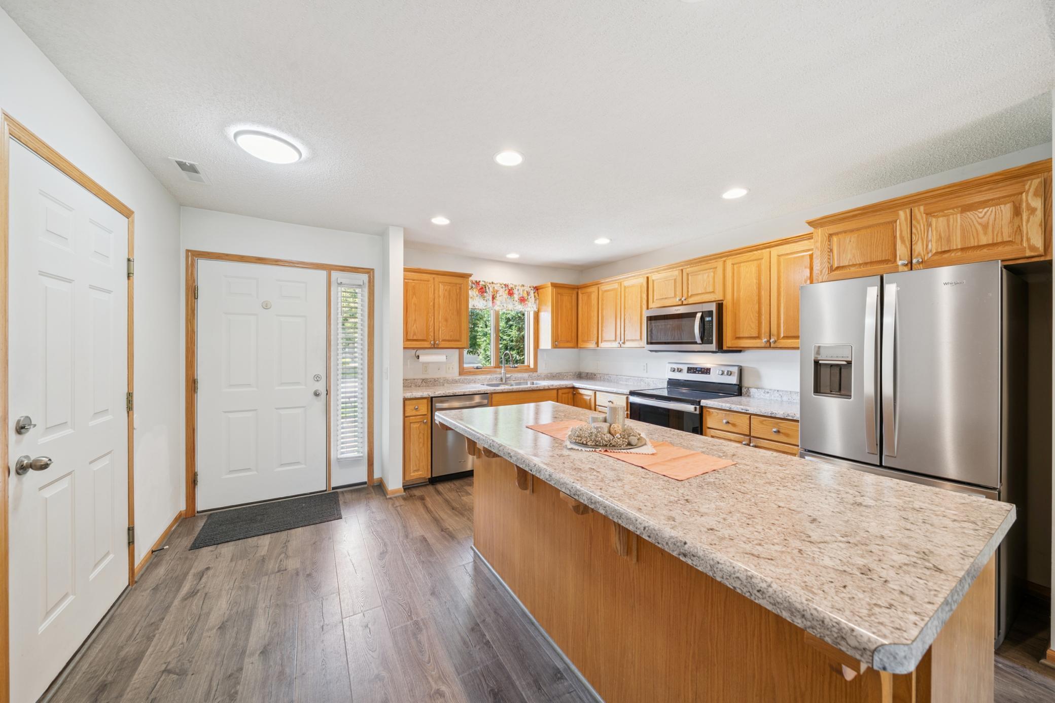 Property Photo: 537 Williamsburg Place WI 54017