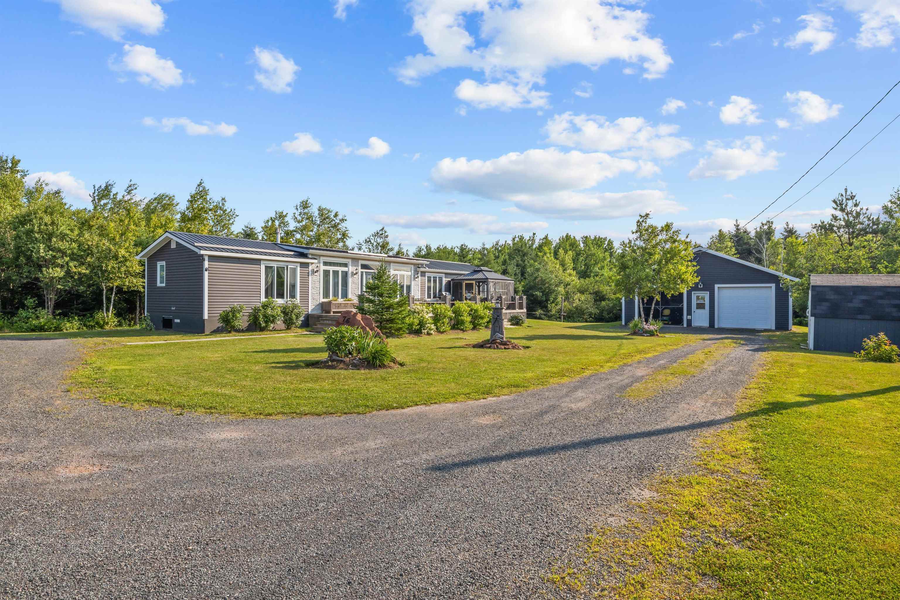 Photo de la propriété: 76 Red Head Road PE C0A 1S0