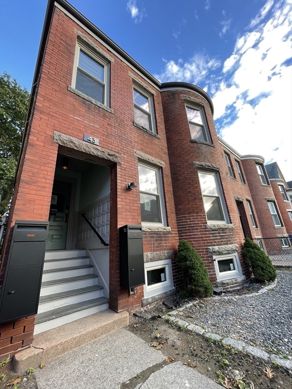 Property Photo: 43 Saxton 2 MA 02125