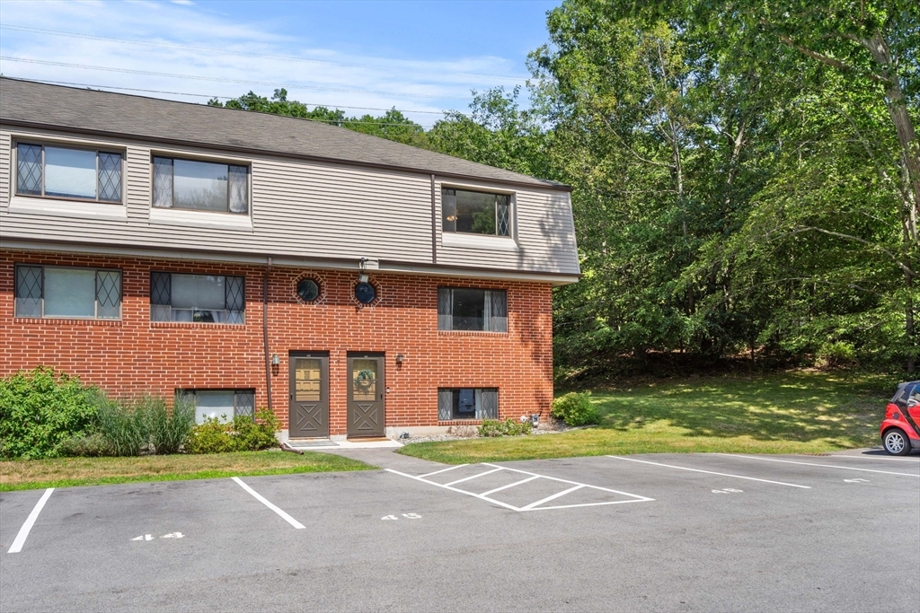 Property Photo:  404 Farrwood Dr 404  MA 01835 