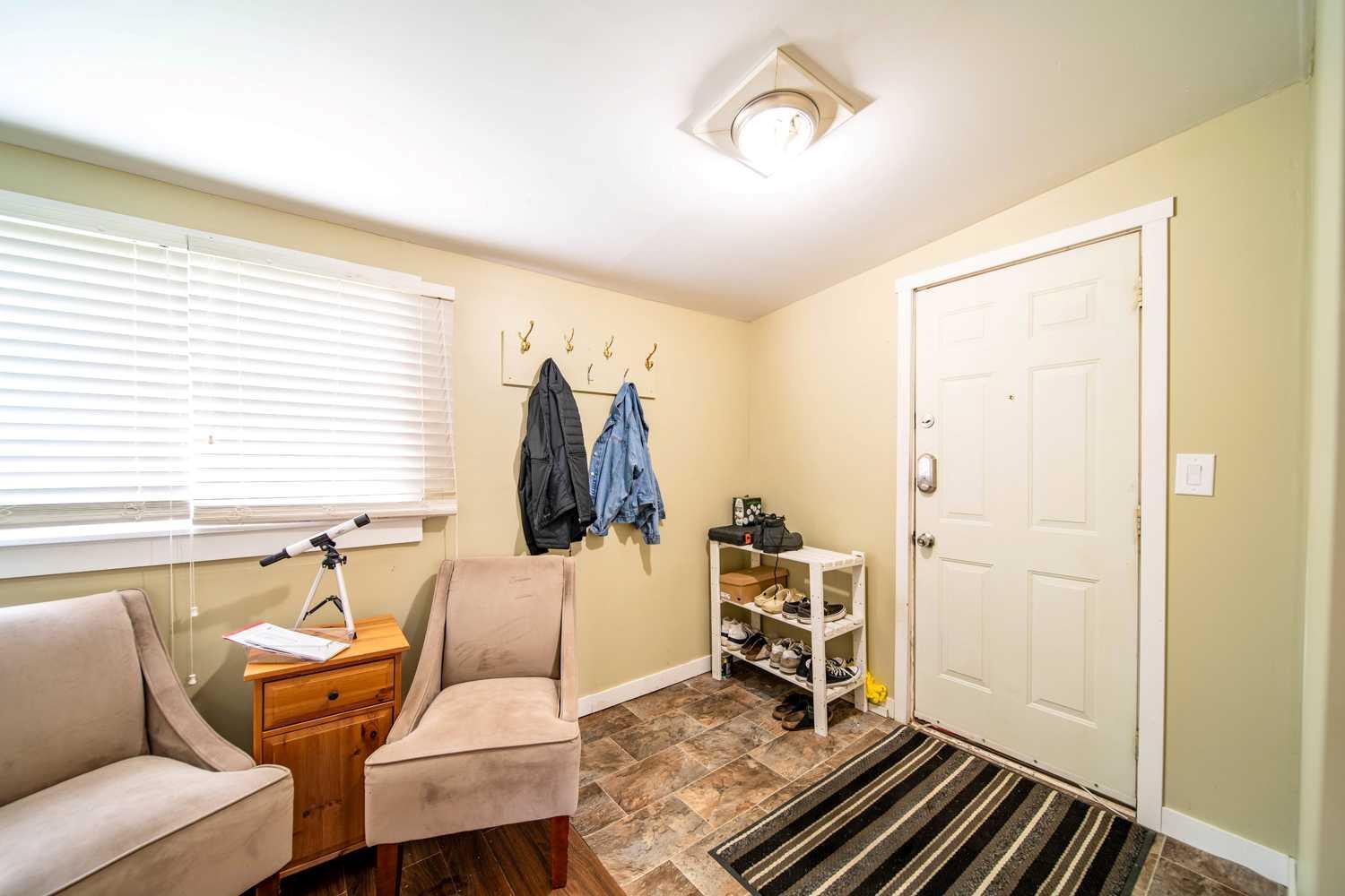 Photo de la propriété: 517 2 Ave Crescent AB T9W 1A3
