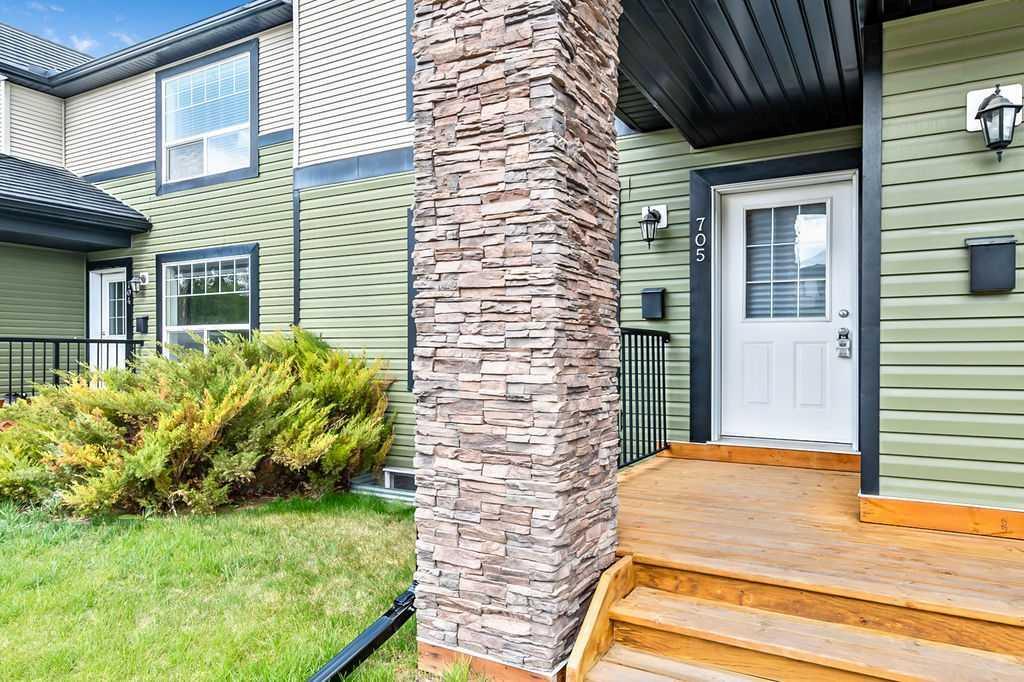 Photo de la propriété:  140 Sagewood Boulevard SW 705  AB T4B 3H5 