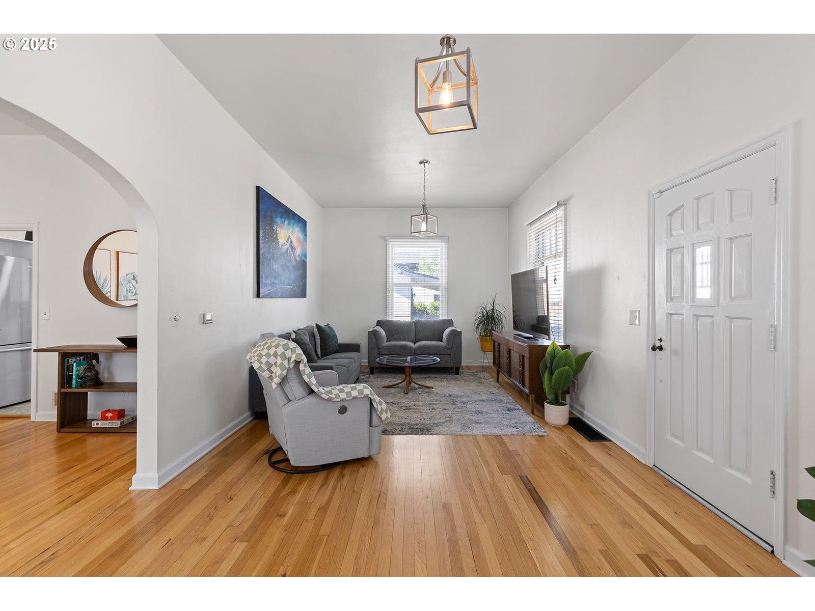Property Photo:  