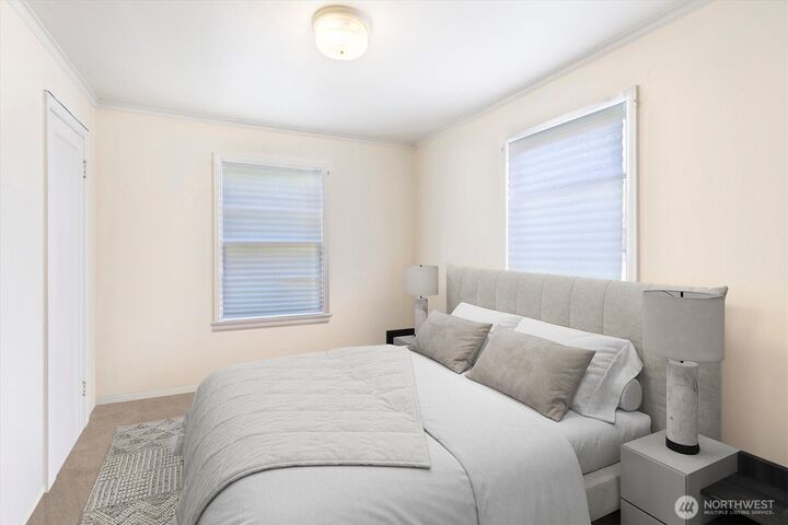 Property Photo: 1902 NE 65th Street WA 98115