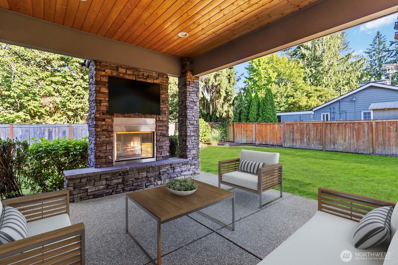 Property Photo:  1054  Walnut Street  WA 98020 