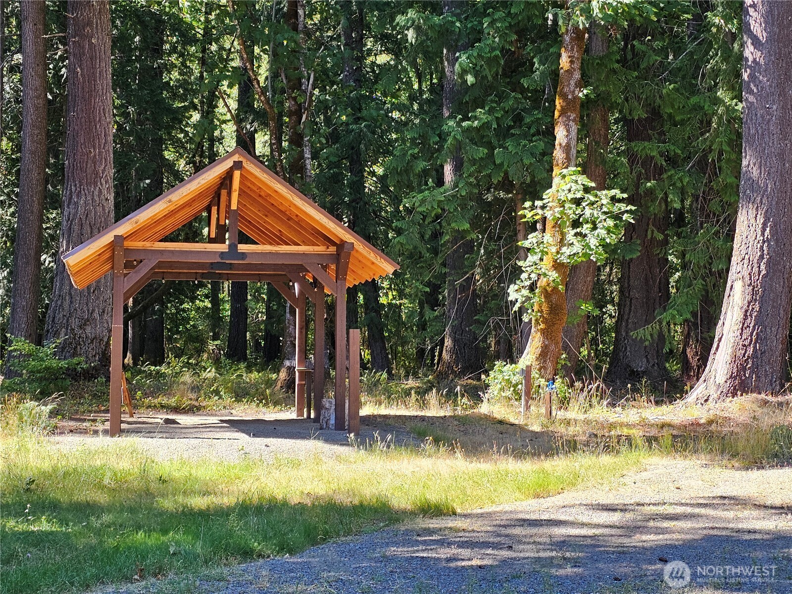 Property Photo: 106 Maple Court WA 98361