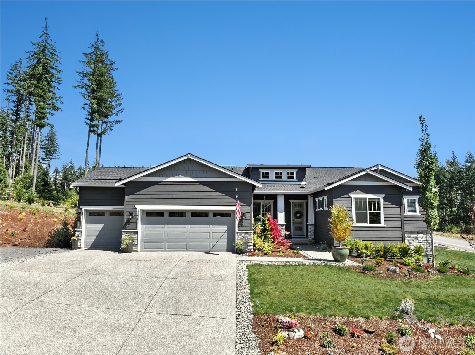 Property Photo: 11619 138th Avenue NE WA 98258