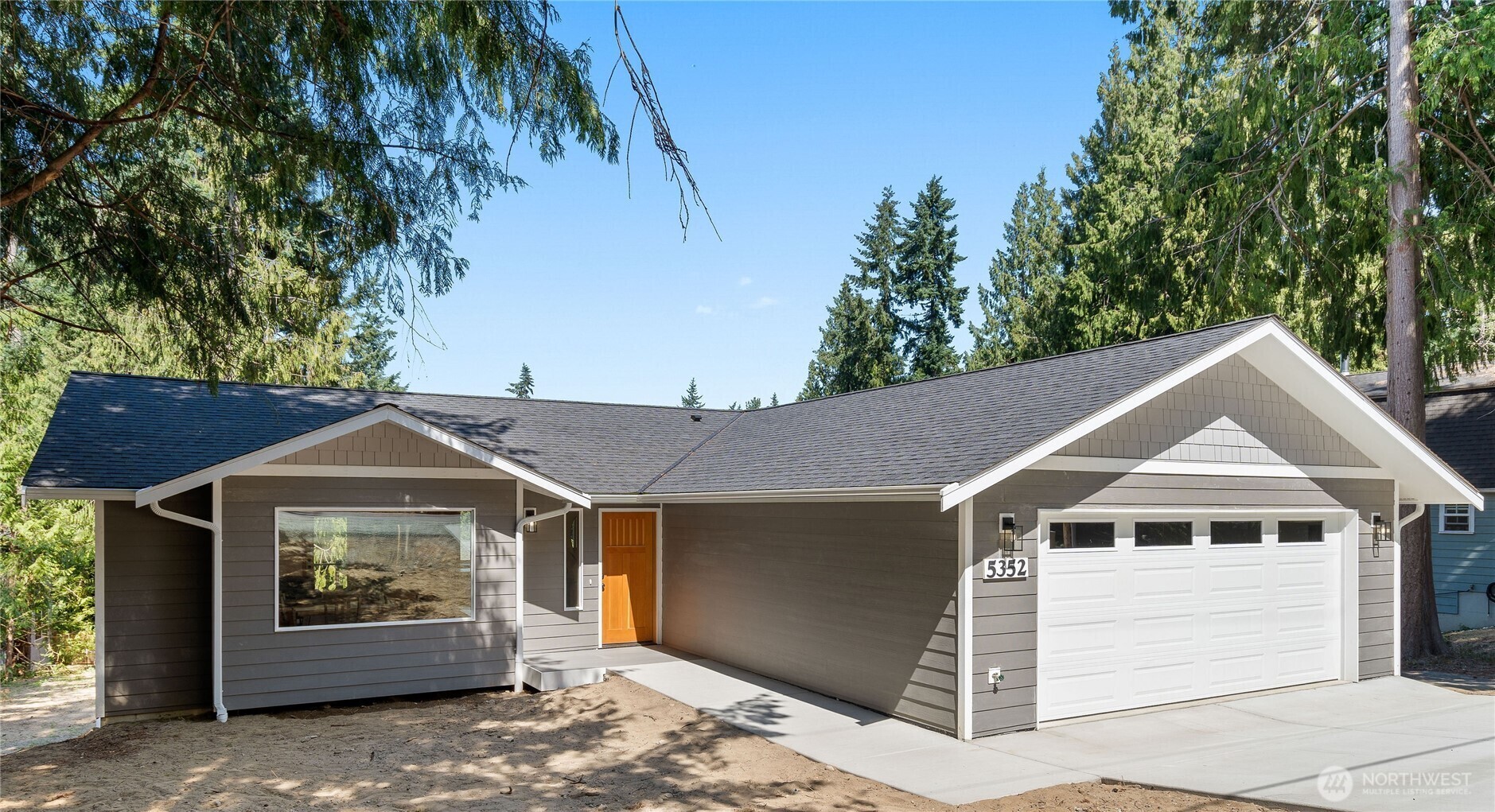 Property Photo:  5352  Island Way  WA 98260 