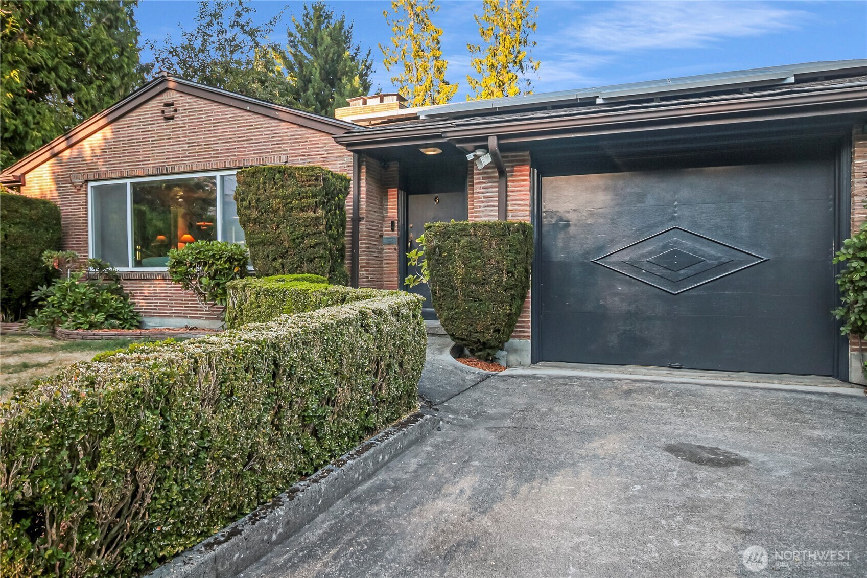Property Photo:  4914  55th Avenue S  WA 98118 