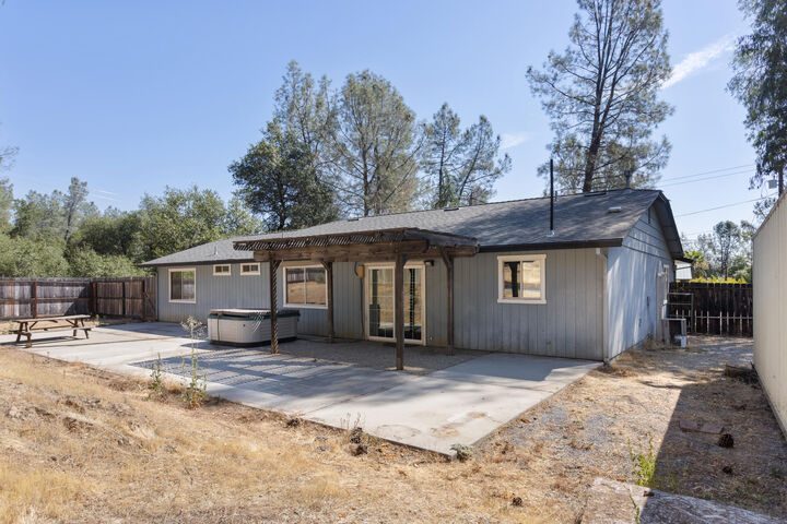 Property Photo:  12656 Shalon Drive  CA 96001 