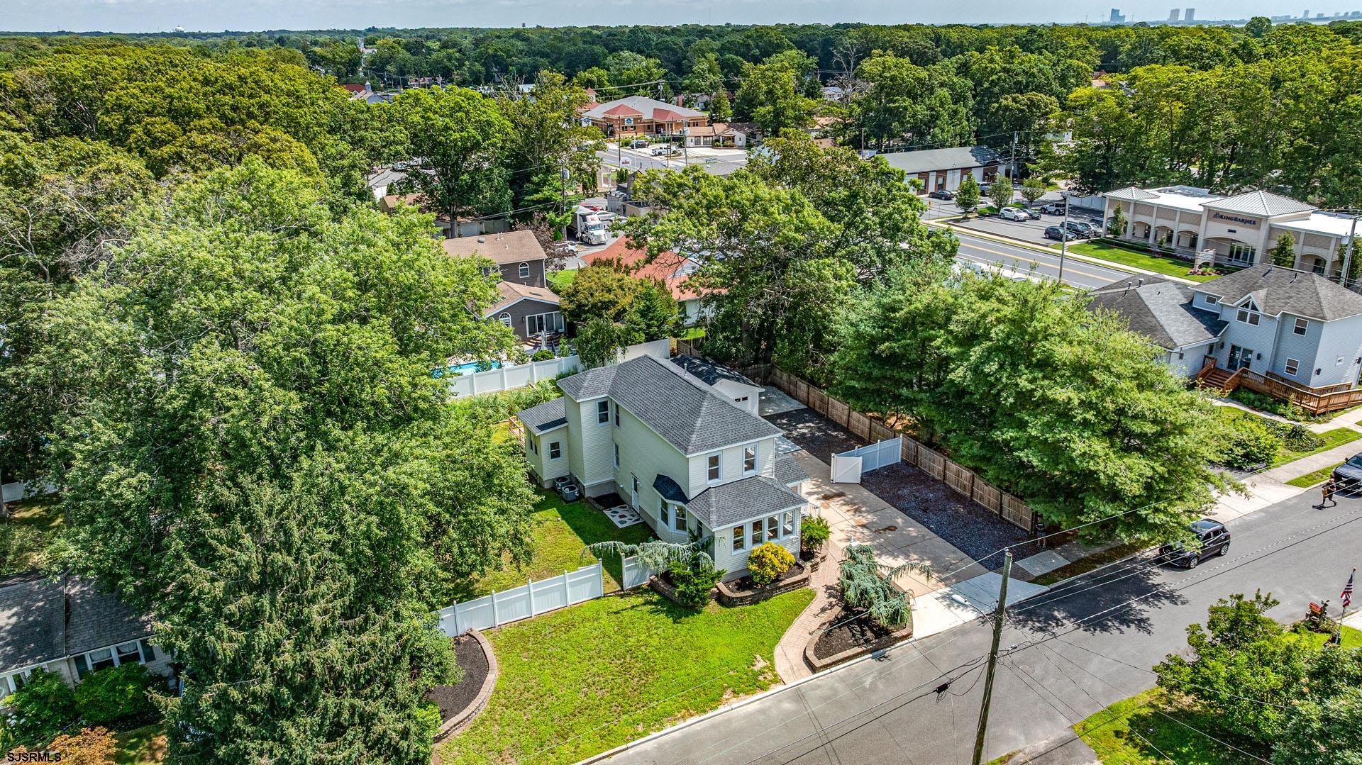 Property Photo:  413 W Oakcrest  NJ 08225 