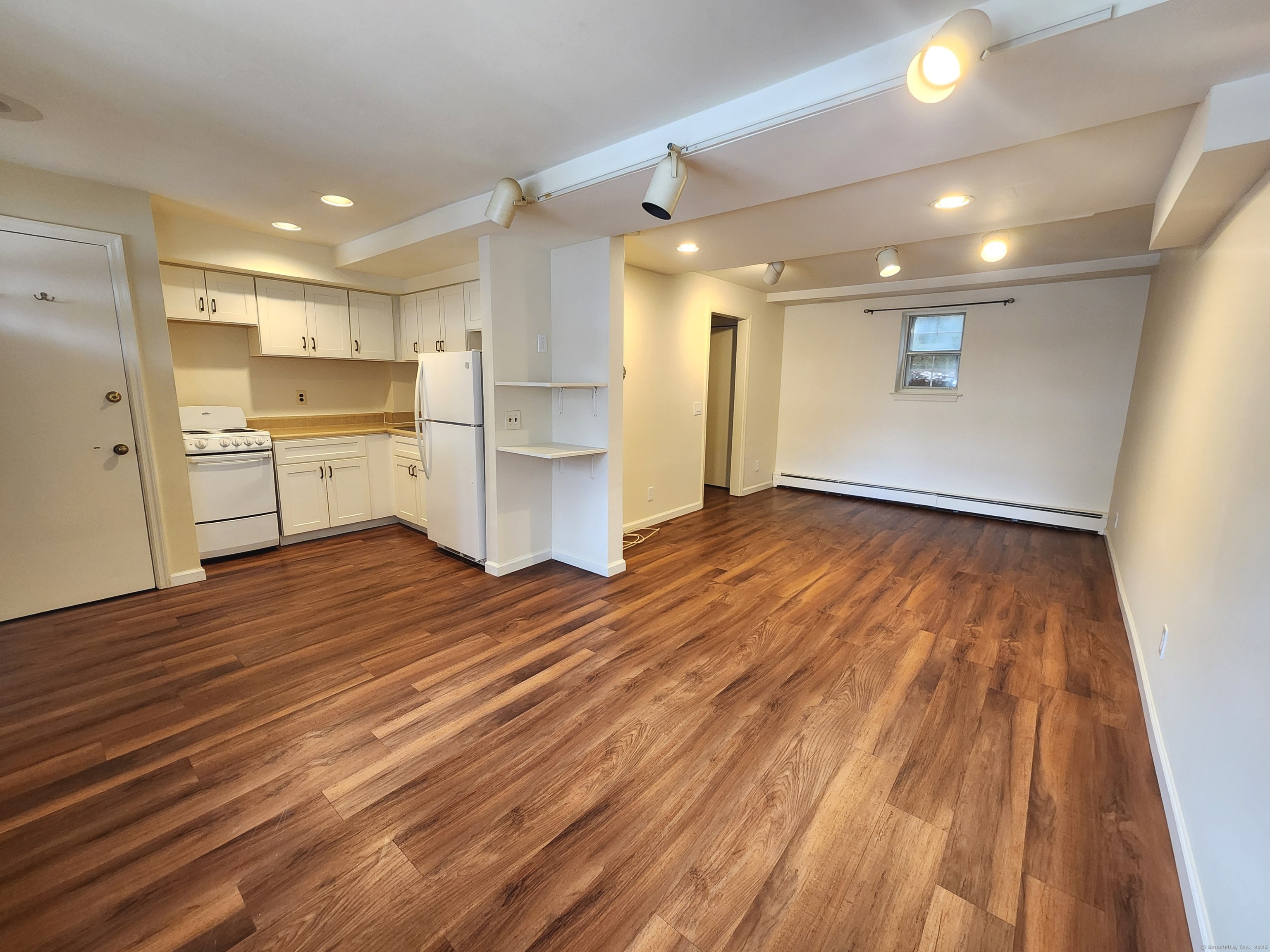 Property Photo: 1856 Summer Street 1856 CT 06905