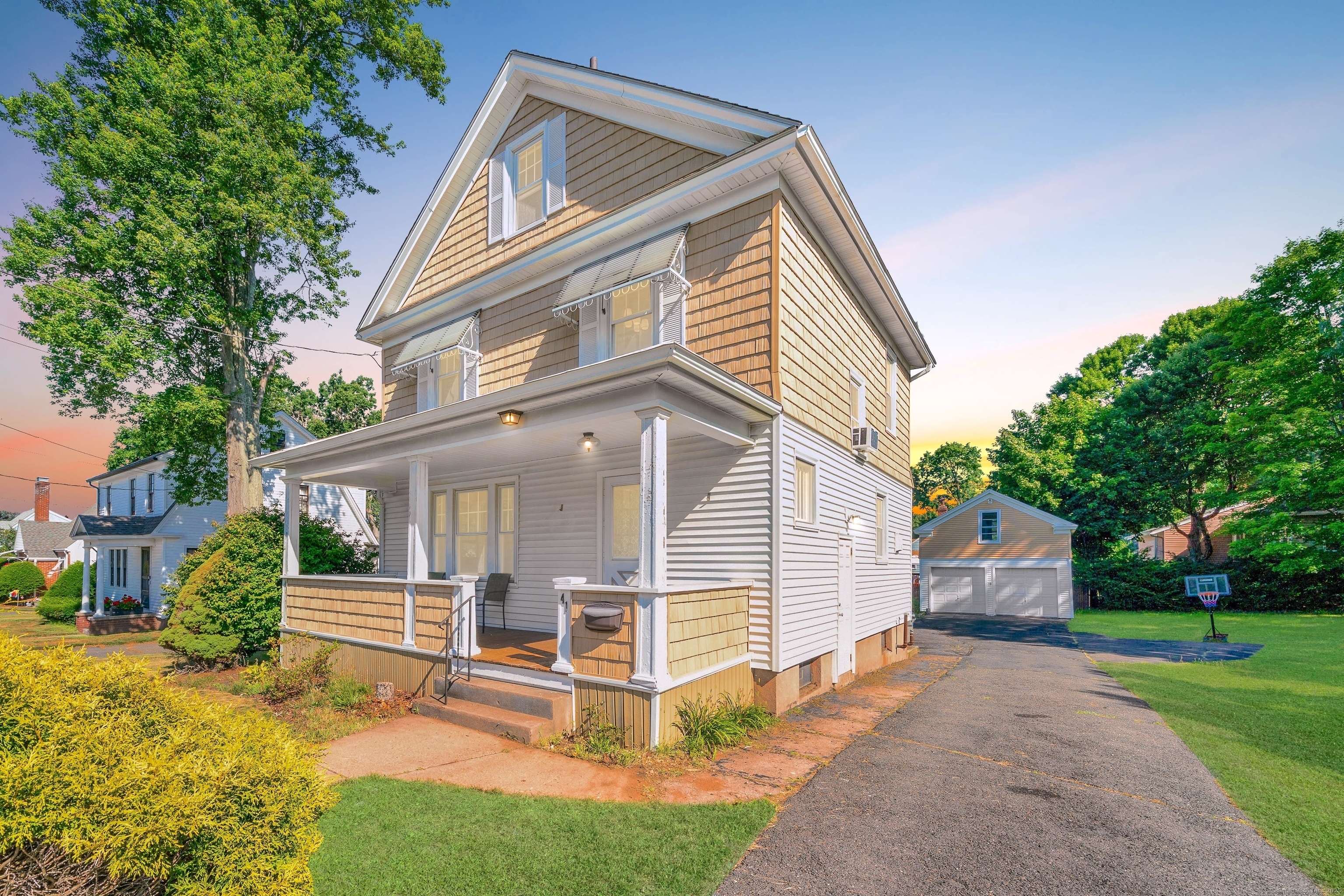 Property Photo: 41 Washington Street CT 06042