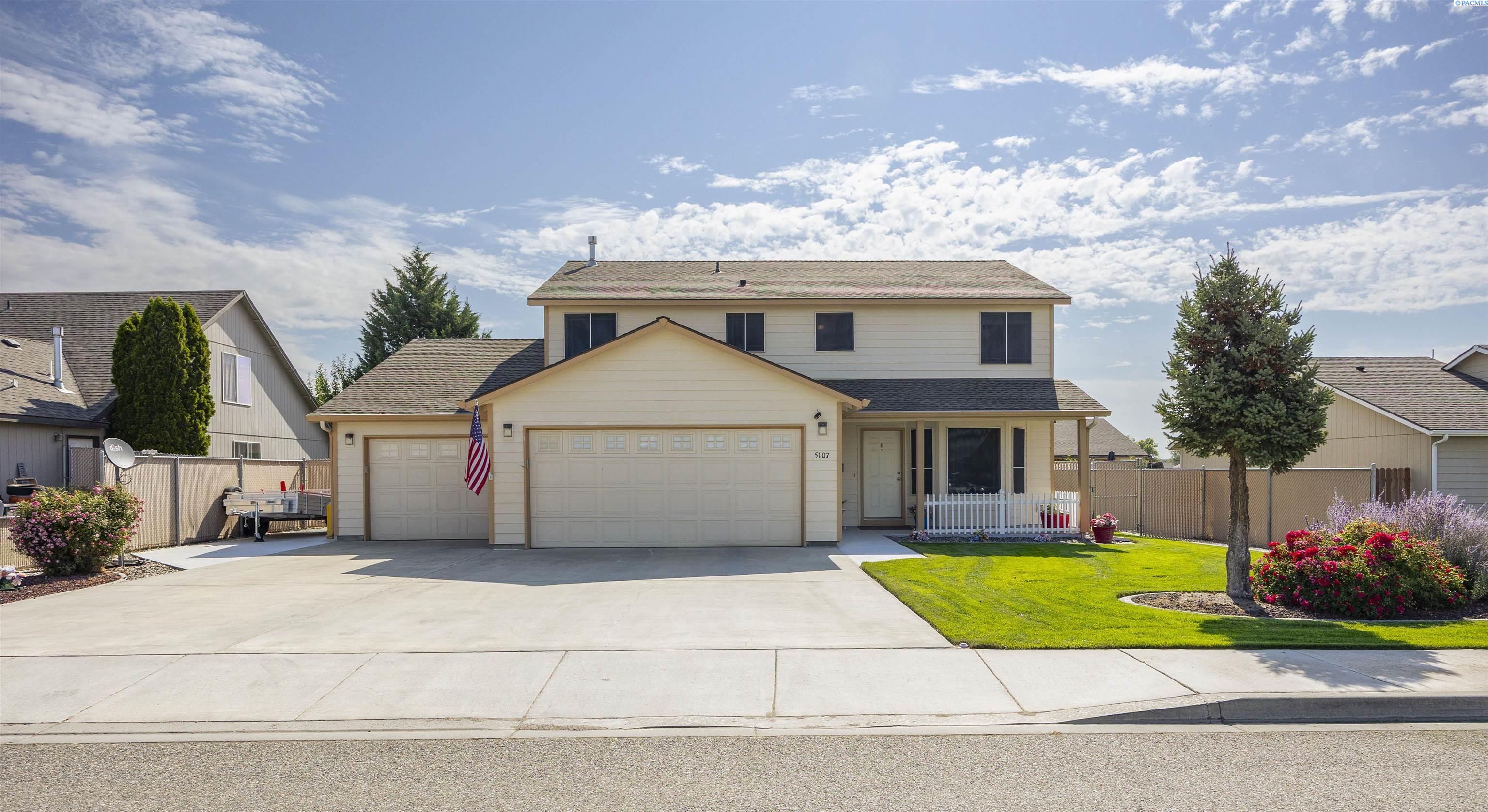 Property Photo: 5107 Cleveland Ln WA 99301