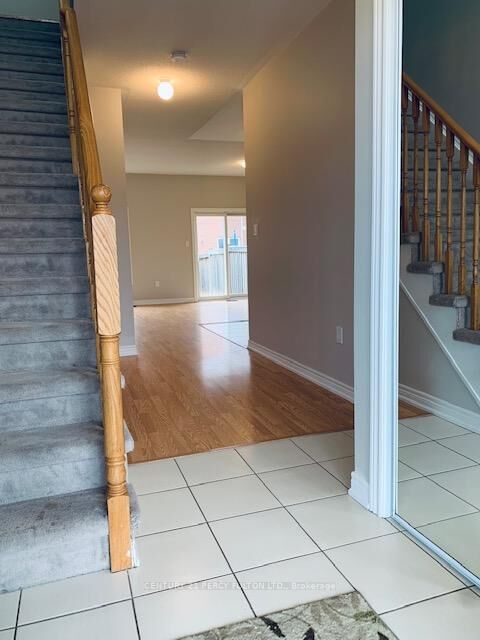 Photo de la propriété:  57 Luisa Street  ON L3Z 0P1 