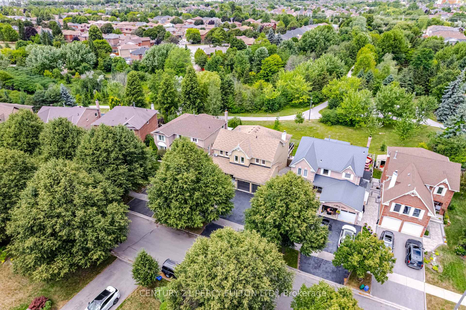 Photo de la propriété:  6 Bray Drive  ON L1T 3M1 