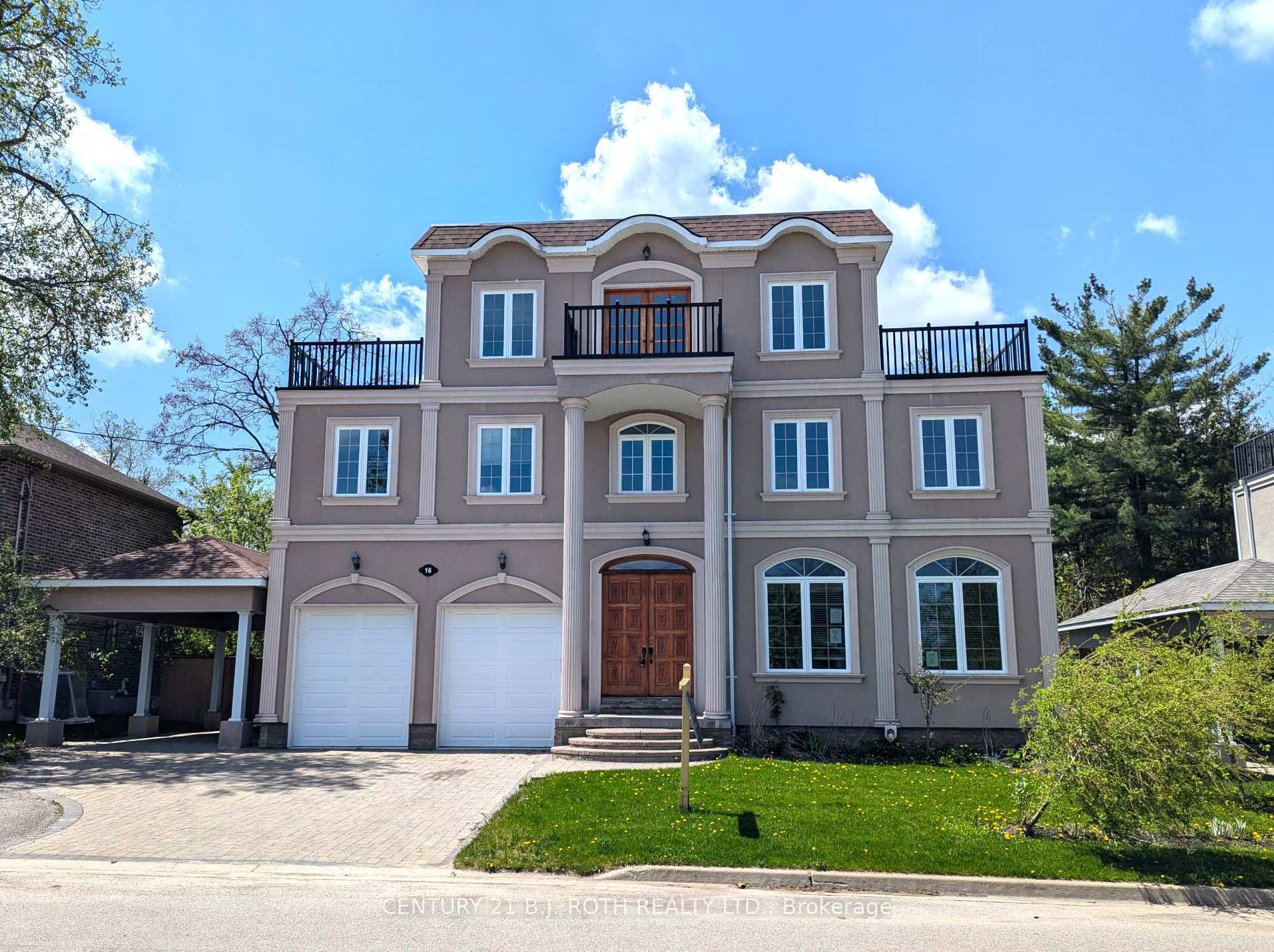 Photo de la propriété: 16 Gray Lane ON L4N 7T1