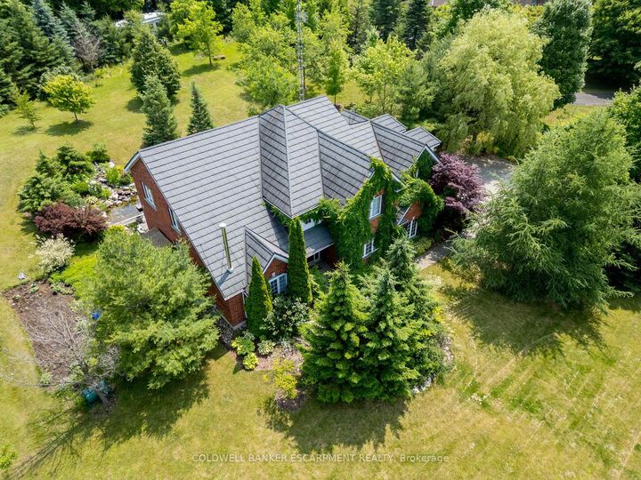 3 Morgan Drive  Halton Hills ON L7J 2L7 photo