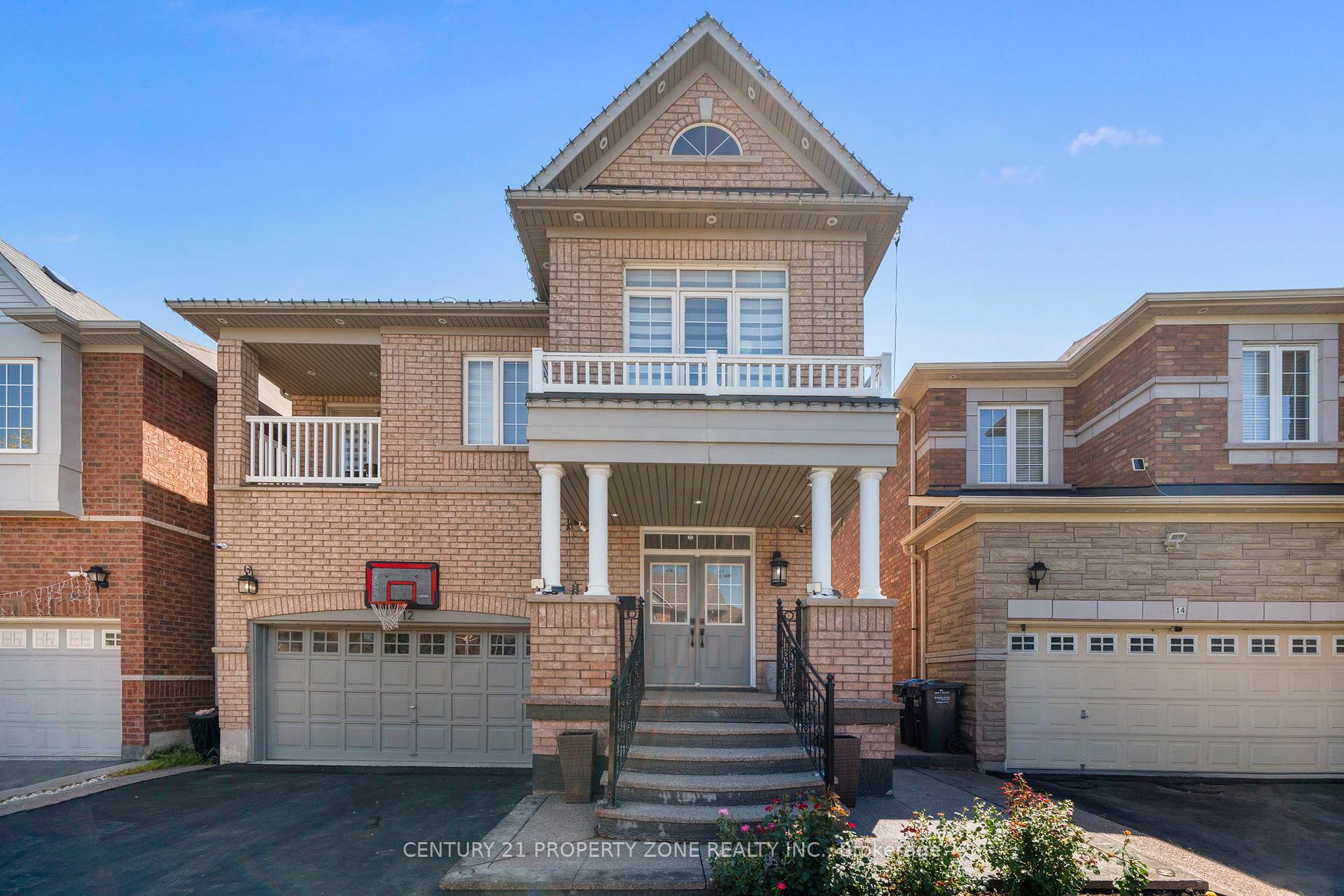 Photo de la propriété: 12 Ledgerock Road ON L6P 2L7