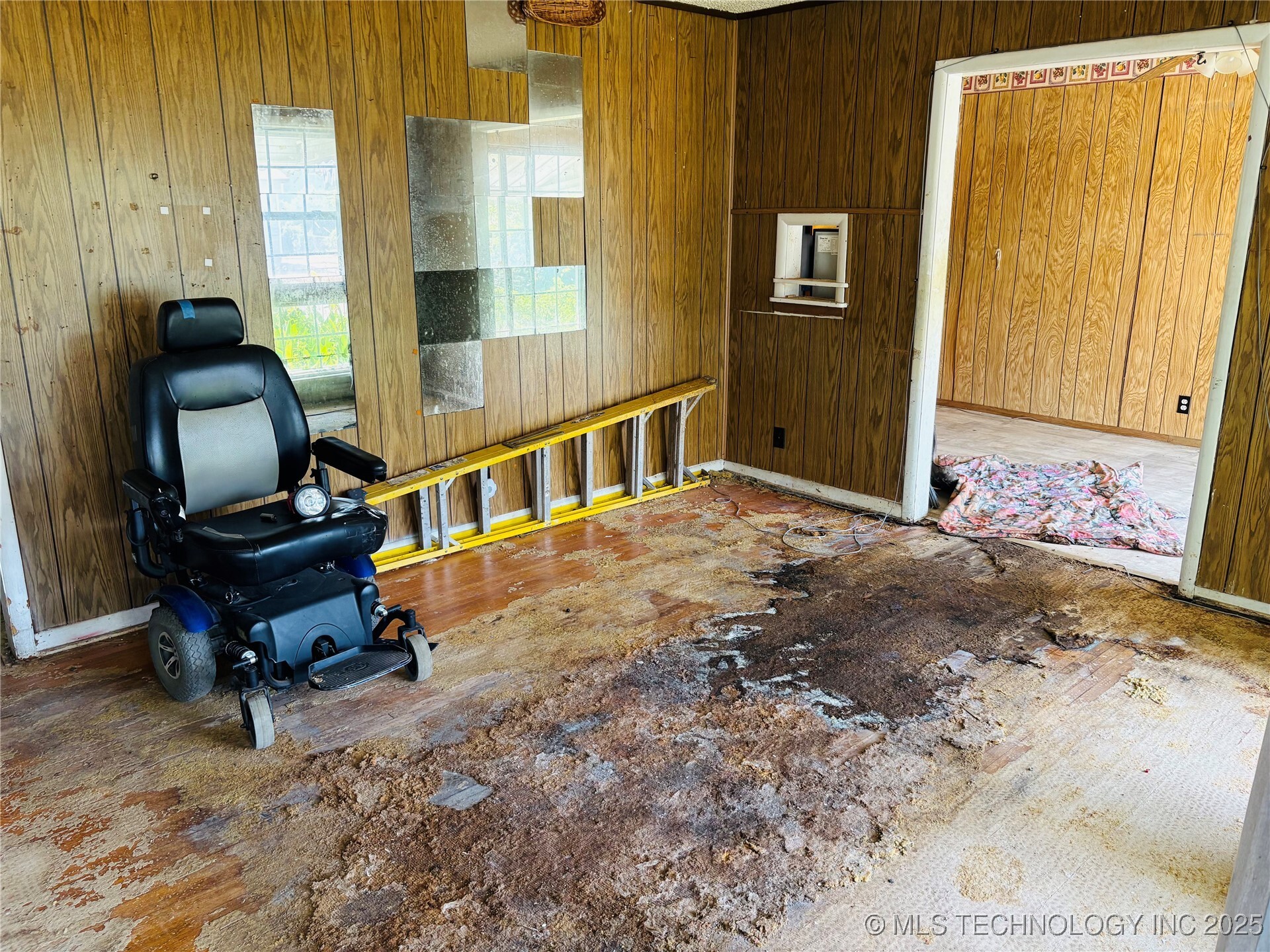 Property Photo: 3178 N Hartford Place OK 74106