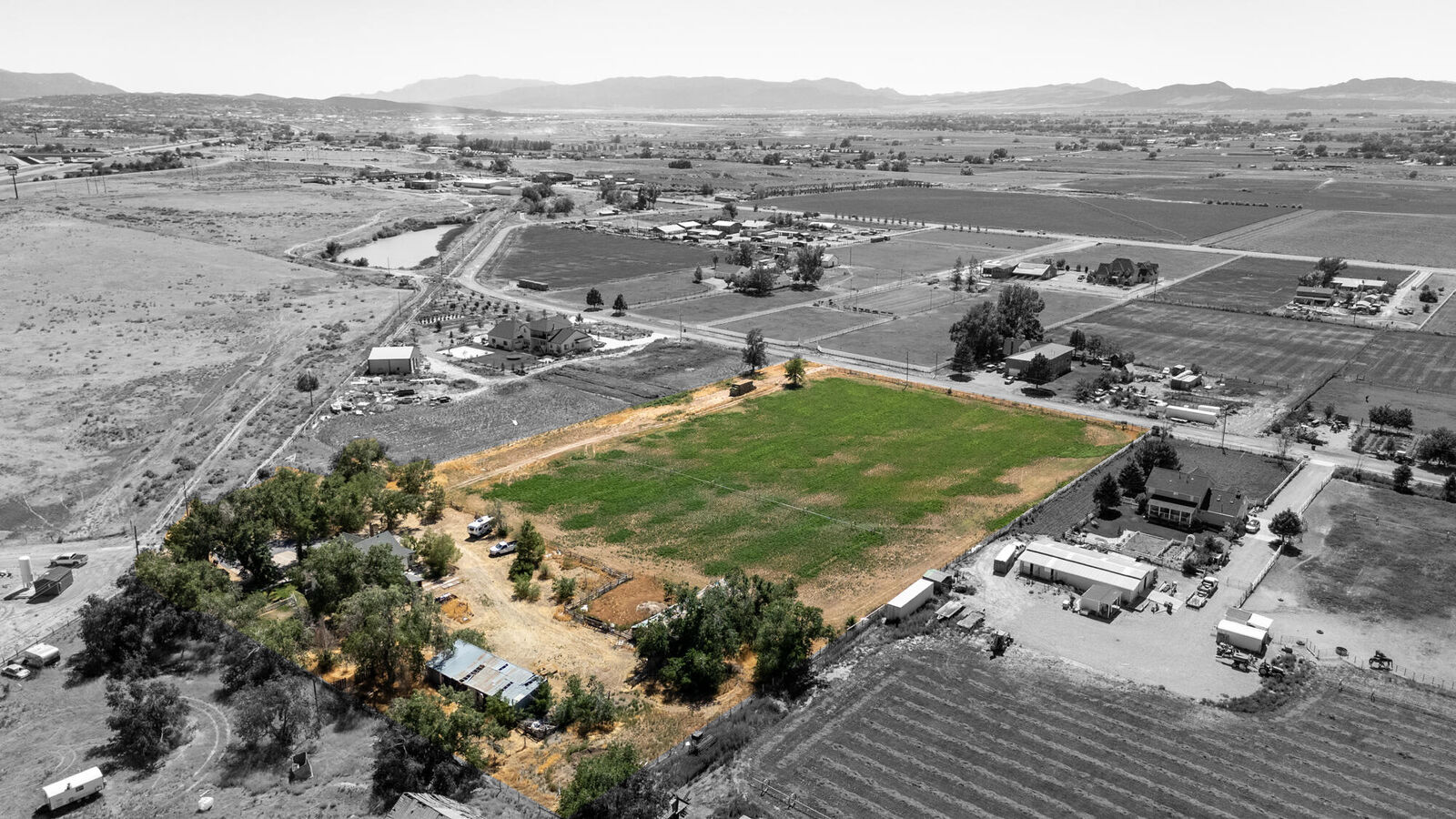 Property Photo: 3290 N Meadow Lark Ln UT 84721