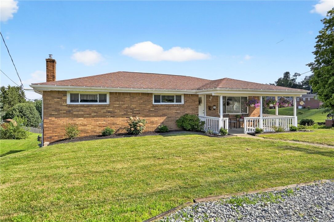Property Photo:  233 Carpenter Ln  PA 15642 