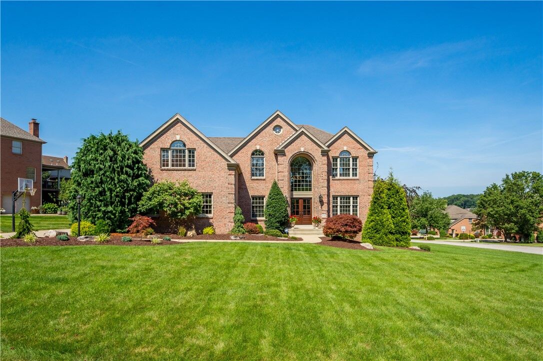 Property Photo: 232 Palomino Dr PA 15102