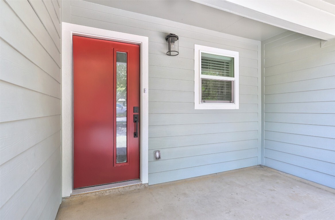 Property Photo: 5813 Breezewood Drive TX 78745