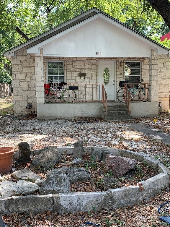 Property Photo:  611 W Live Oak Street  TX 78704 