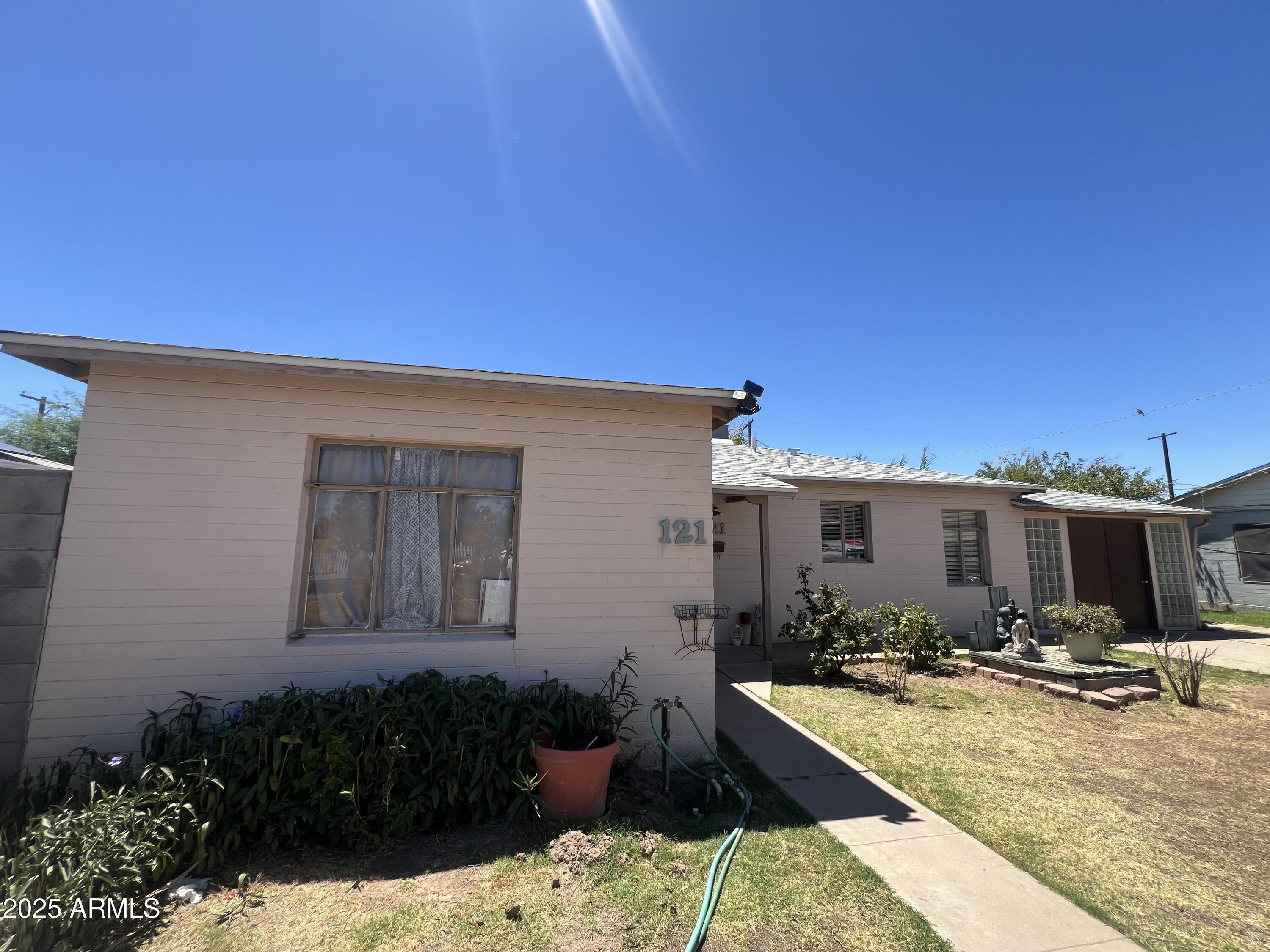 121 W Galveston Street  Chandler AZ 85225 photo