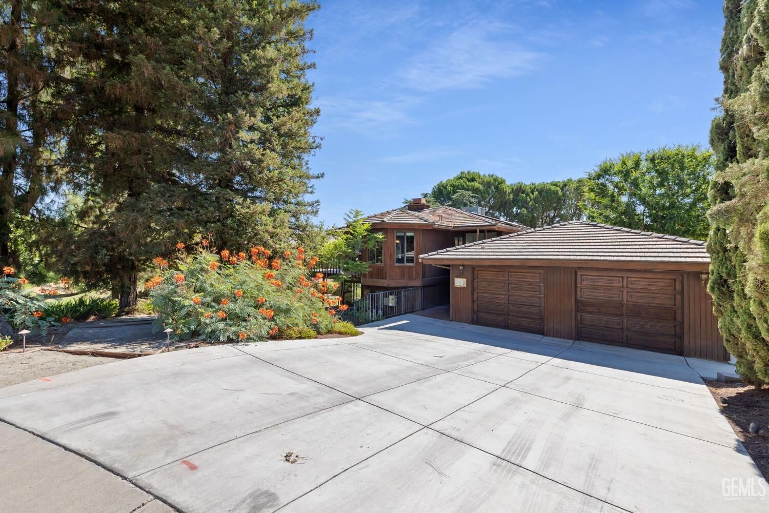 Property Photo: 12714 Cattle King Drive CA 93306