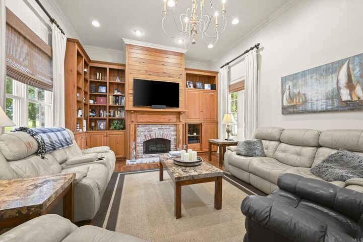 Property Photo:  2220 St Andrews Ave  LA 70791 