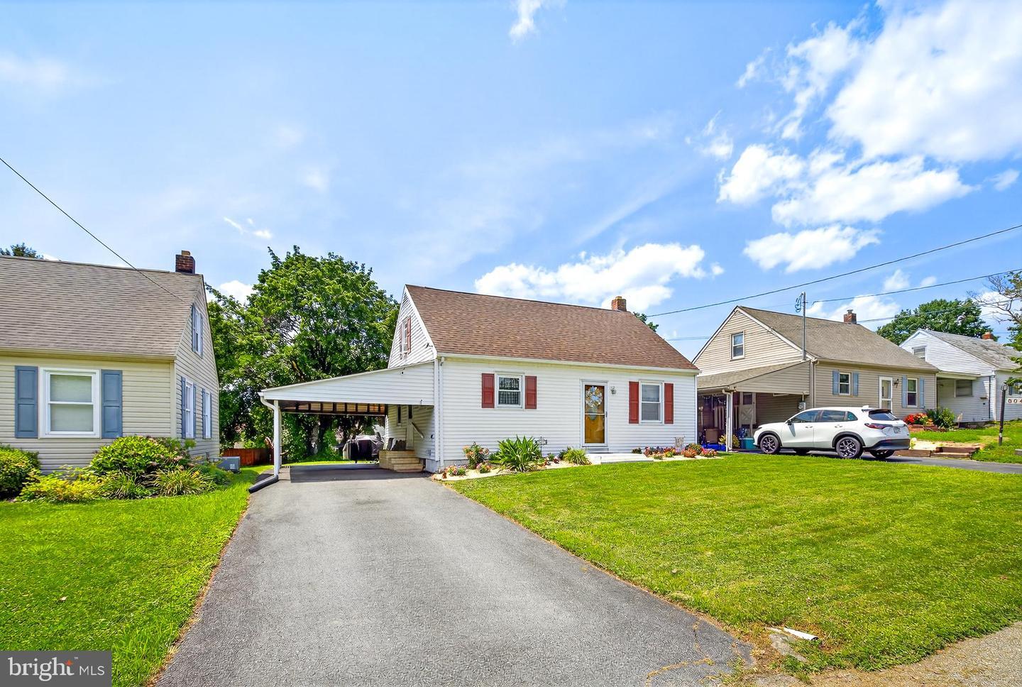 Property Photo:  806 S 16th Street  PA 17512 
