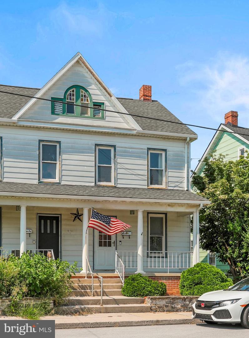 Property Photo: 32 Ridge Avenue PA 17331