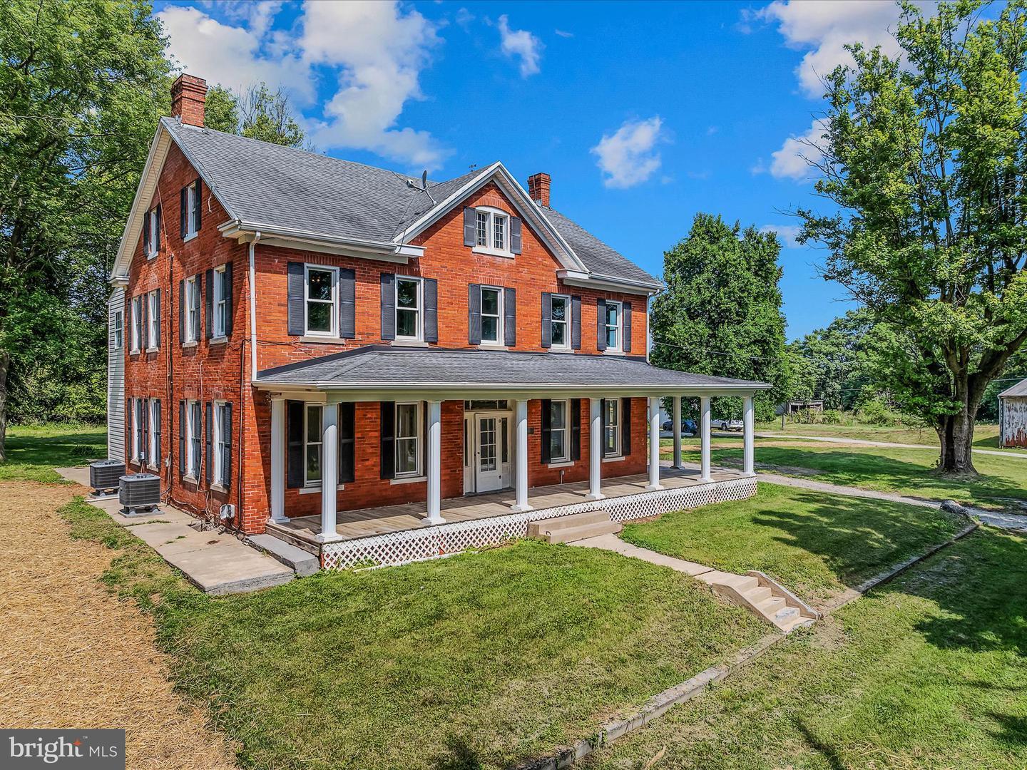 Property Photo: 235 William Fulk Ln WV 25430