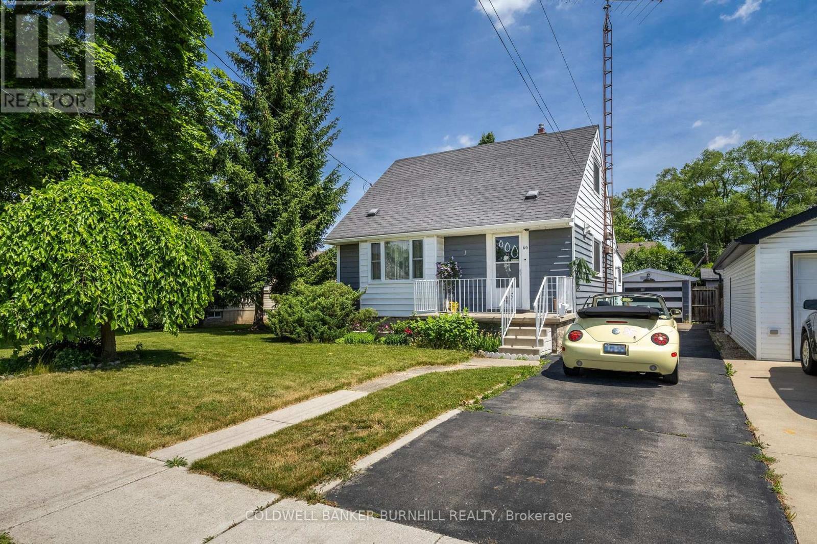 Photo de la propriété: 69 Alexander Drive ON N3T 5C6