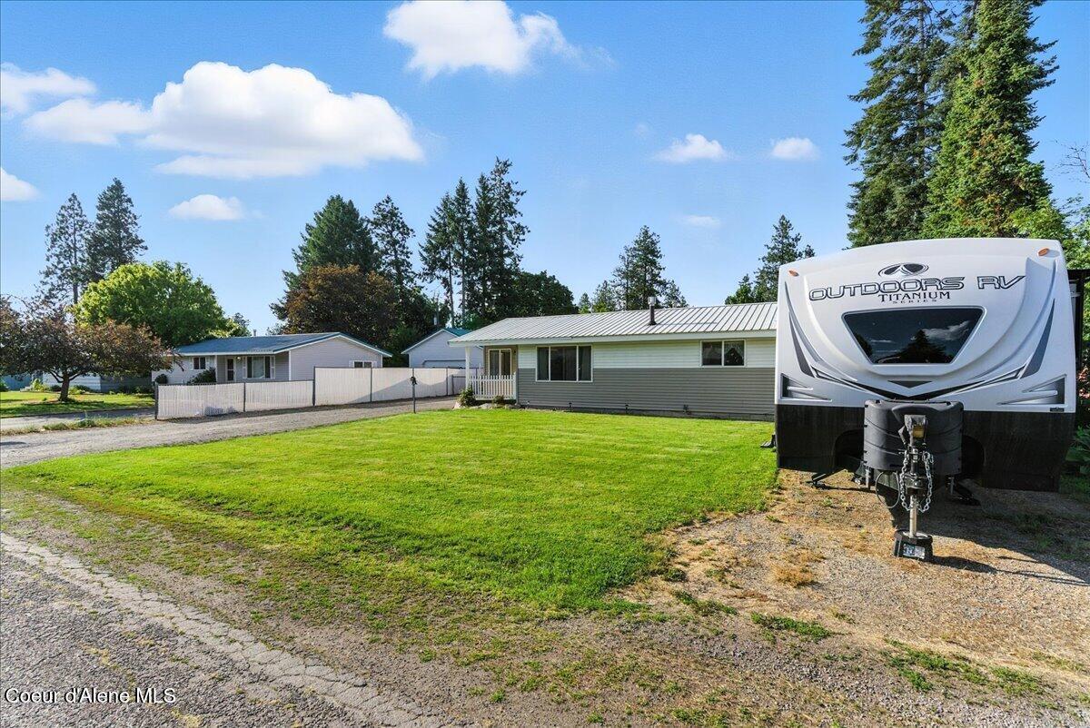Property Photo: 715 E 11th Ave ID 83854