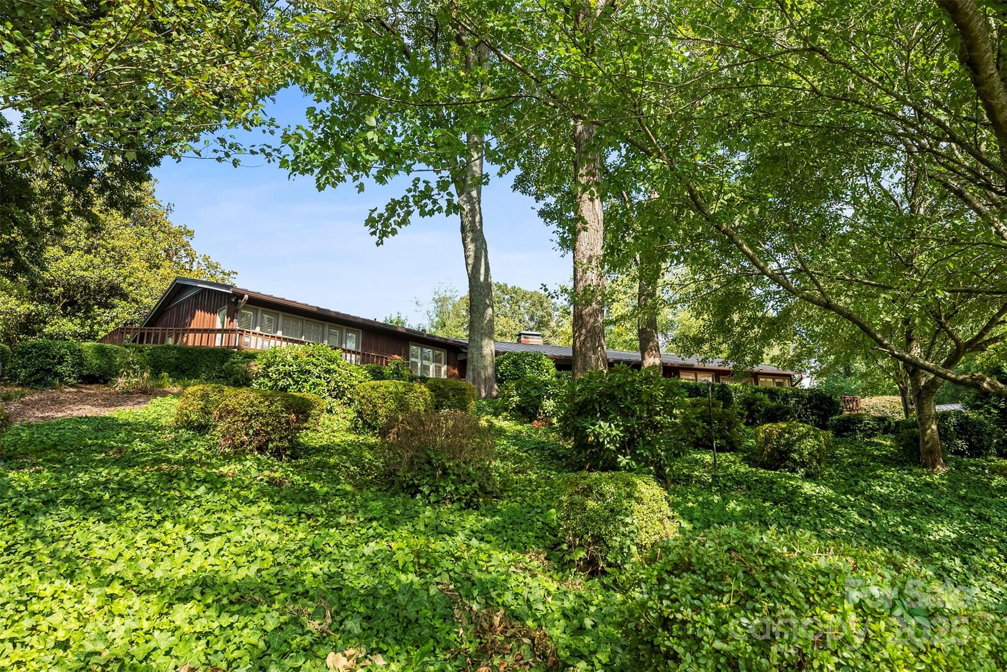 Property Photo: 2927 Old Stage Road NC 28052