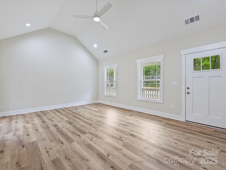 Property Photo:  254 Old Pinckney Road  SC 29745 