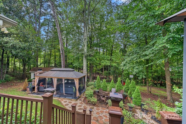 Property Photo: 172 Tawny Bark Drive NC 28117