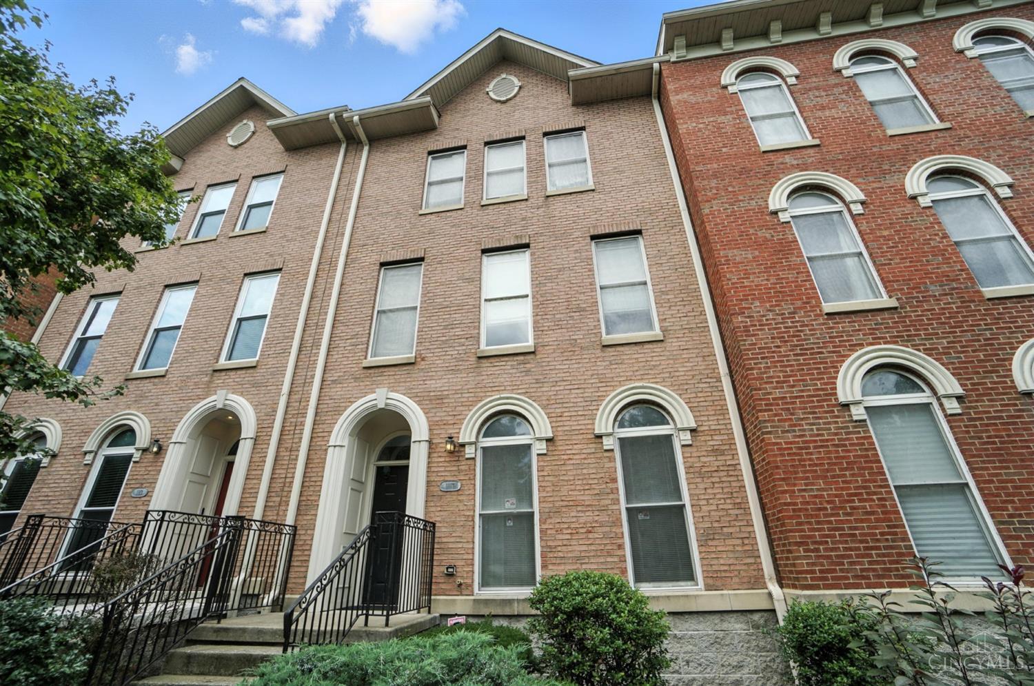 Property Photo:  1117 Cutter Street  OH 45203 
