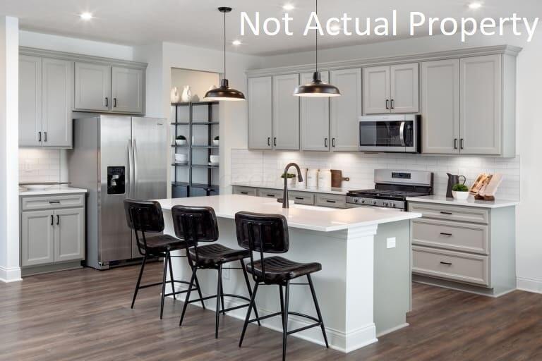 Property Photo: 432 Weatherby Drive OH 43074